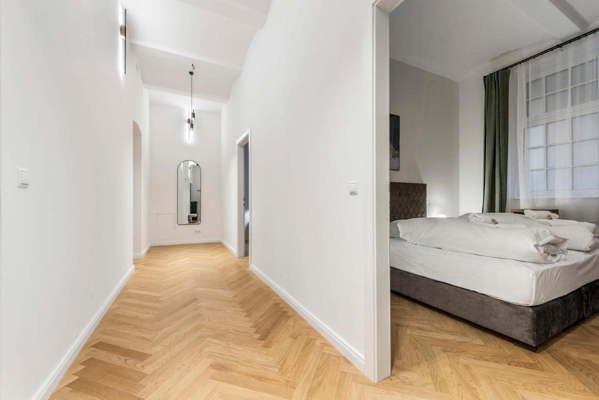 Easy Flat Votiv Viena